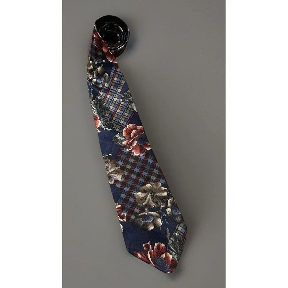 Halston III Neckwear Tie Multicolor Floral Plaid Contrasting Pattern Silk JBHS